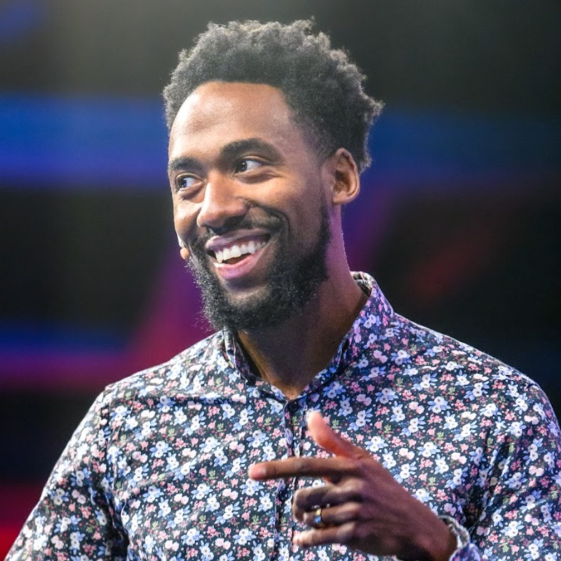 How to Become an SEO Conference Speaker | Ross Simmonds